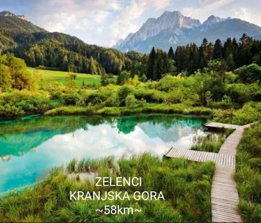 Apartmaji Mojca Križe 외부 사진